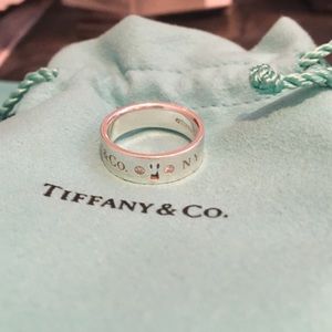 Tiffany & Co. Locks sterling silver ring