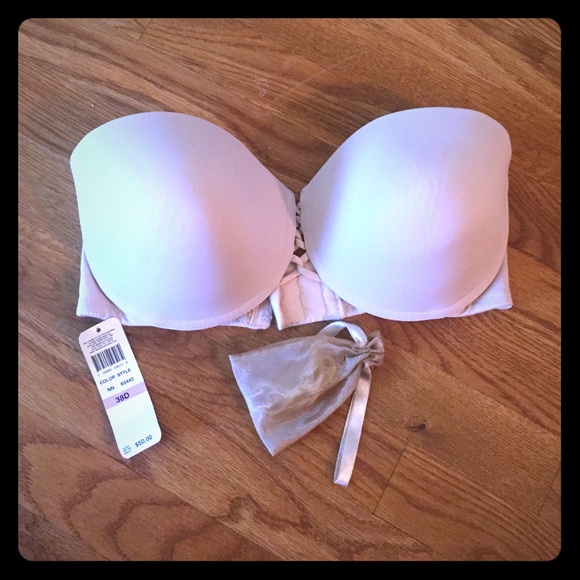 Wacoal strapless bra new with tags