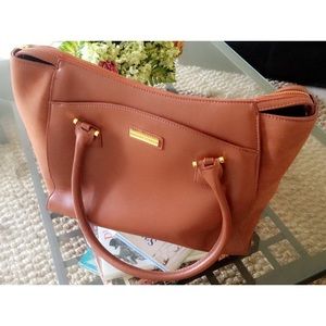 Adrienne Vittadini Oversized Bag