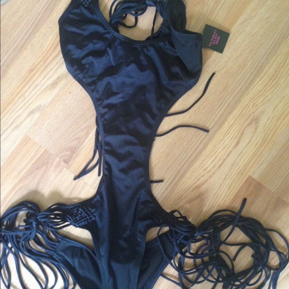 Meet your Posher, Natasha - Picture 2 of 2