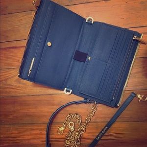 Dagne Dover turquoise leather wallet