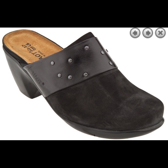 NAOT Black Leather Appeal clog!
