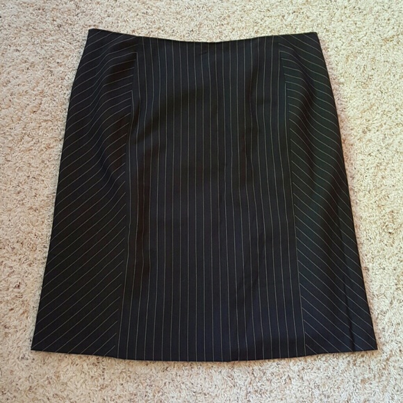 Apostrophe skirt perfect for the office size 18