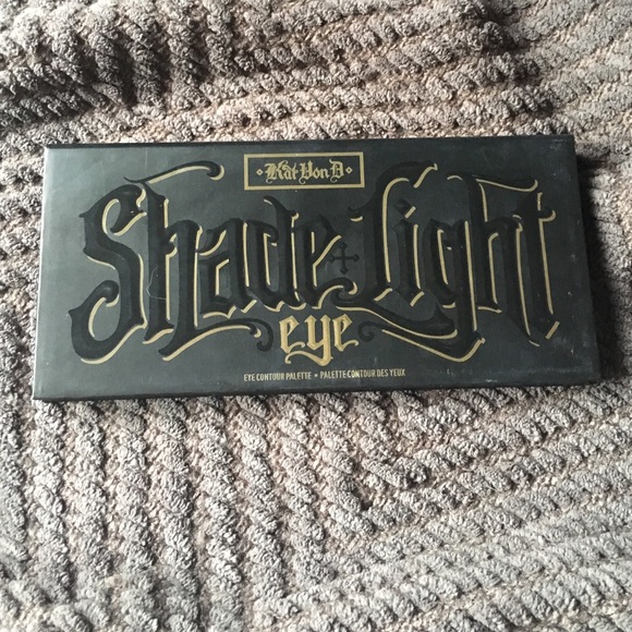 Kat Von D Shade + Light Eye Contour Palette