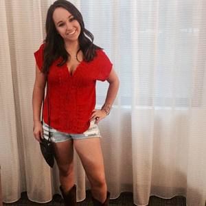 Meet your Posher, Megan