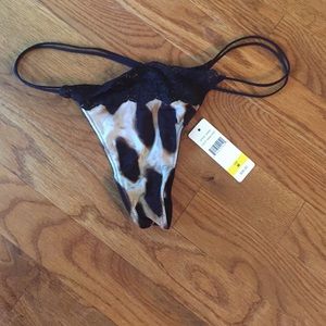 Natori animal print thong new with tags