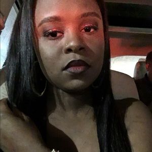 Meet your Posher, Natasha