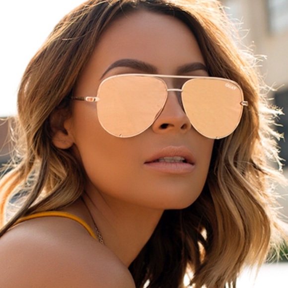 Quay X Desi Perkins High Key in Gold