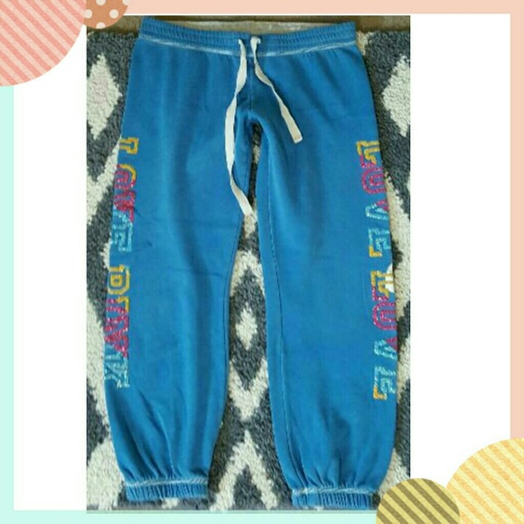 😍❤Victoria's Secret Pink outfit❤😍 - Picture 3 of 3