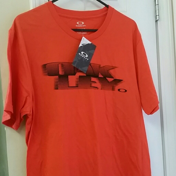 Oakley orange tee NWT