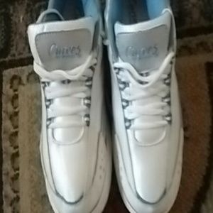 CURVES FITNESS SNEAKERS