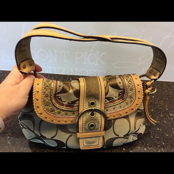Authentic Coach hobo purse and wristlet - Picture 4 of 4