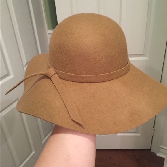 Floppy Wool Hat