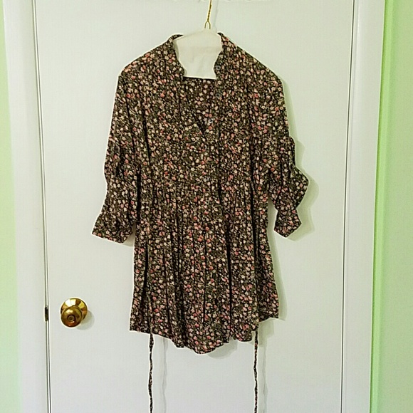 Taupe Tunic with Flower Pattern