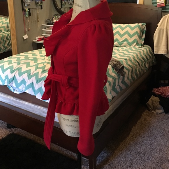 Blazer - Picture 2 of 3