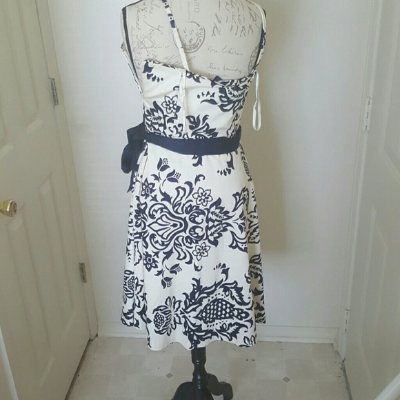 Sun dress - Picture 2 of 2