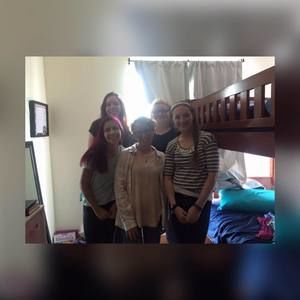 Meet your Posher, Danielle