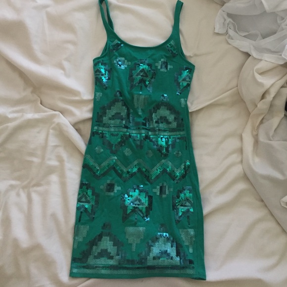 wet seal green sequenced party dress