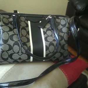 Authentic Medium Size Signature Coach Bag