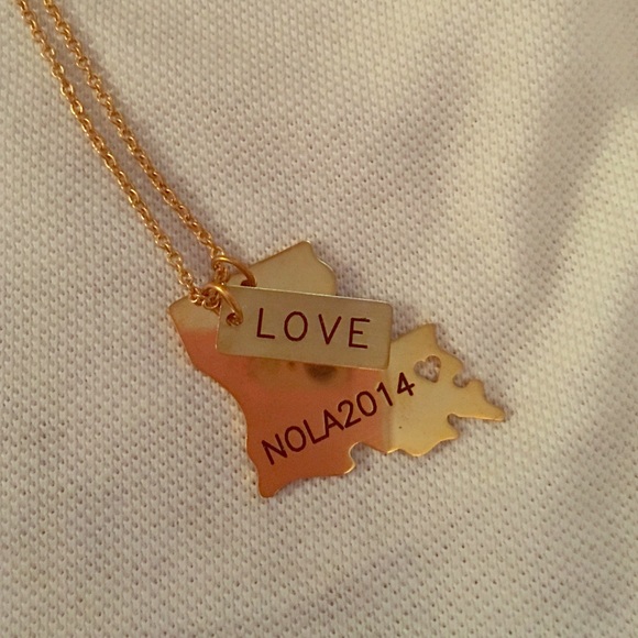 Nola2014 love necklace