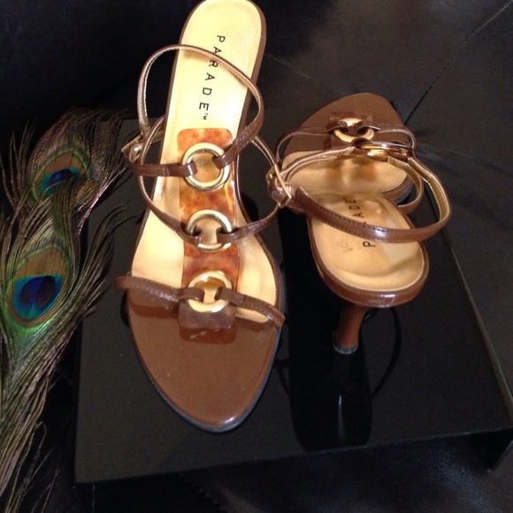 Shoes - Picture 2 of 4