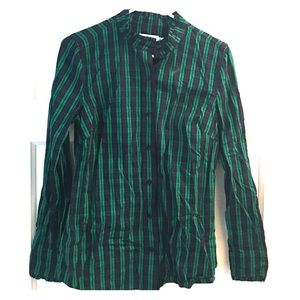 Holiday Plaid Ruffle Button down. Size 6.