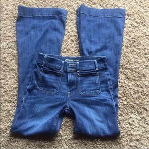 Like new Express bell flair mid rise 4R