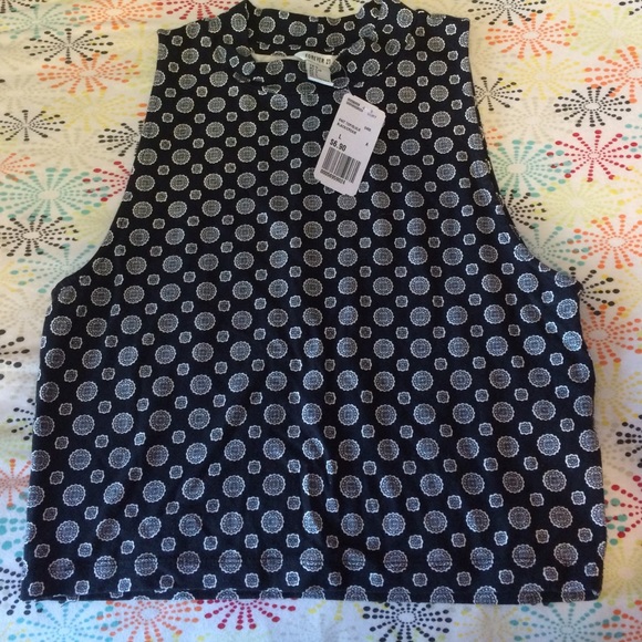 NEW CROP TOP