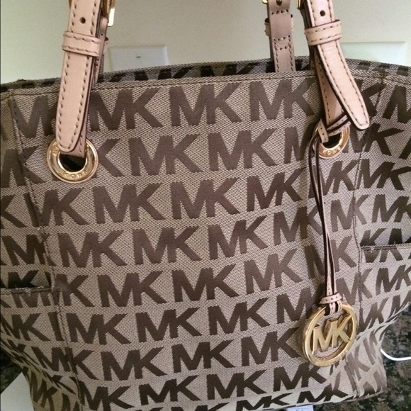 Michael kors bag
