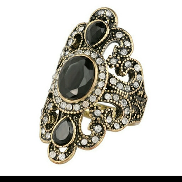 Antique ring