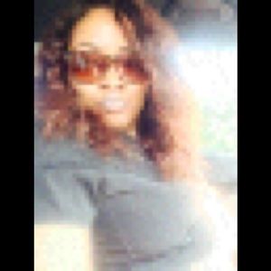 Meet your Posher, Rebecca