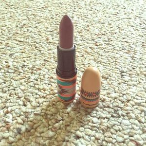 MAC Hot Chocolate lipstick