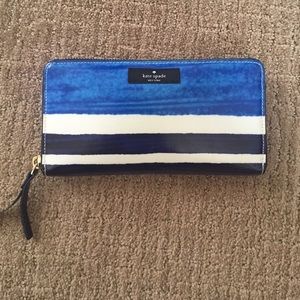Kate spade wallet clutch