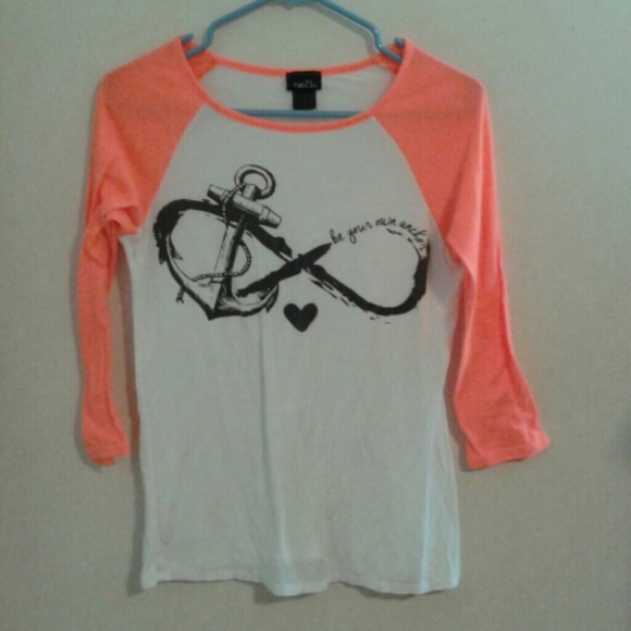 Rue 21 shirt