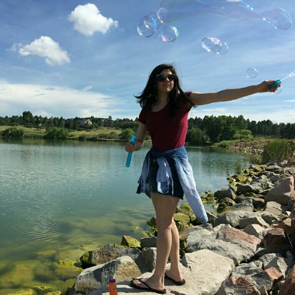 Meet your Posher, Mercedes - Picture 2 of 6