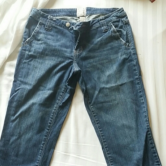 Aeropostle capri cut jeans