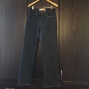 Like new boot cut jeans