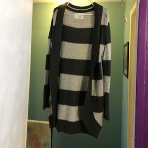 STRIPPED CARDIGAN