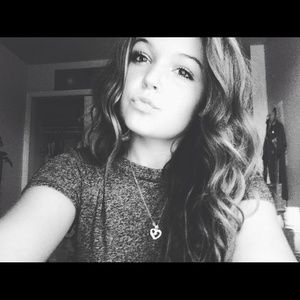 Meet your Posher, Kaylee