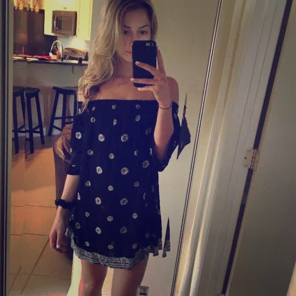 Kendall and Kylie off-the-shoulder black dress