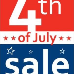 Who doesn't like to shop on the 4th of July?🗽🇺🇸