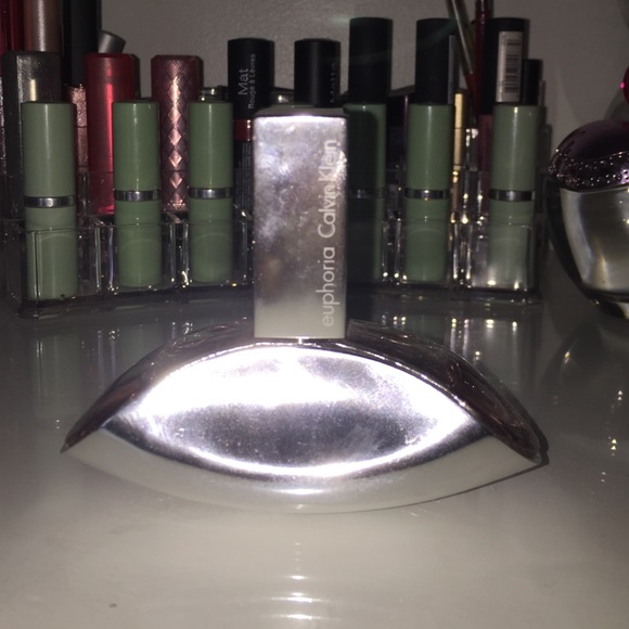 Calvin Klein Euphoria Perfume