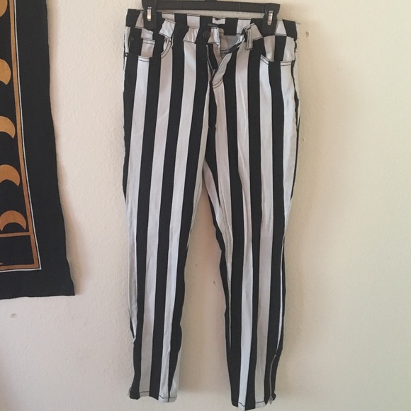 💥Striped skinnys💥