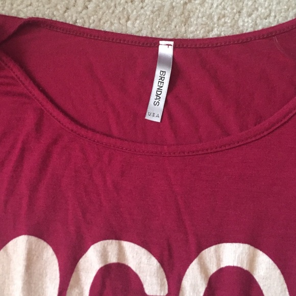 Cute flowy tee - Picture 2 of 3