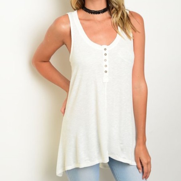 Black Sleeveless Button Front Relaxed Tank Top - Picture 2 of 2