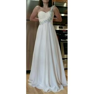 Blush prom/evening gown