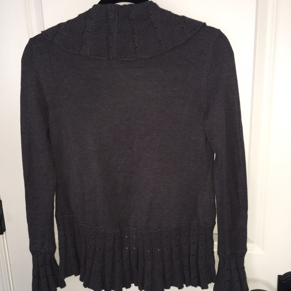 Cardigan - Picture 2 of 4