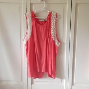 Light pink tank top