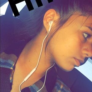 Meet your Posher, Mackenzie