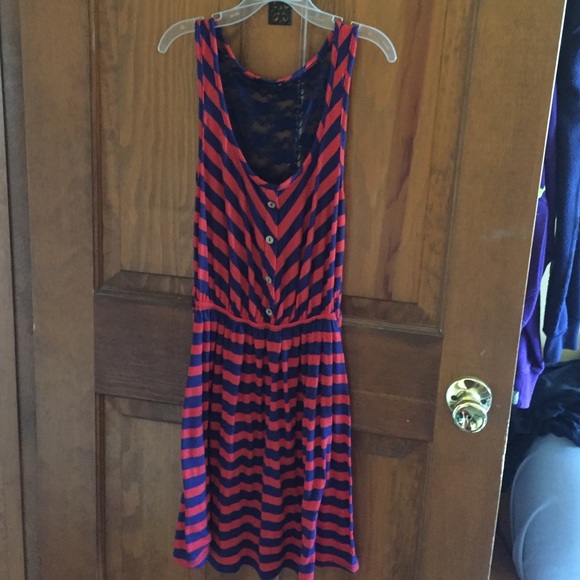 Red and blue dress with lace back - Picture 1 of 1